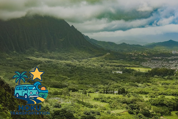image of view from Pali Lookout as seen on tour from Hoku Transportation.